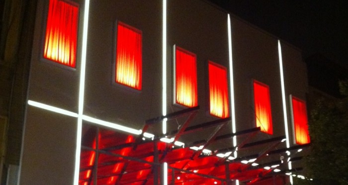 Omonia Cafe LED lighting 
